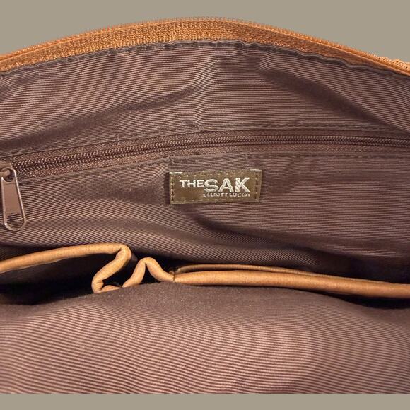 The Sak Elliott Lucca tan woven faux leather crossbody bag - Picture 6 of 12